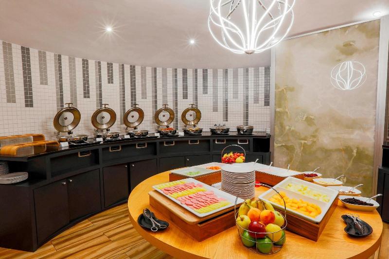 فندق Courtyard Toluca Airport