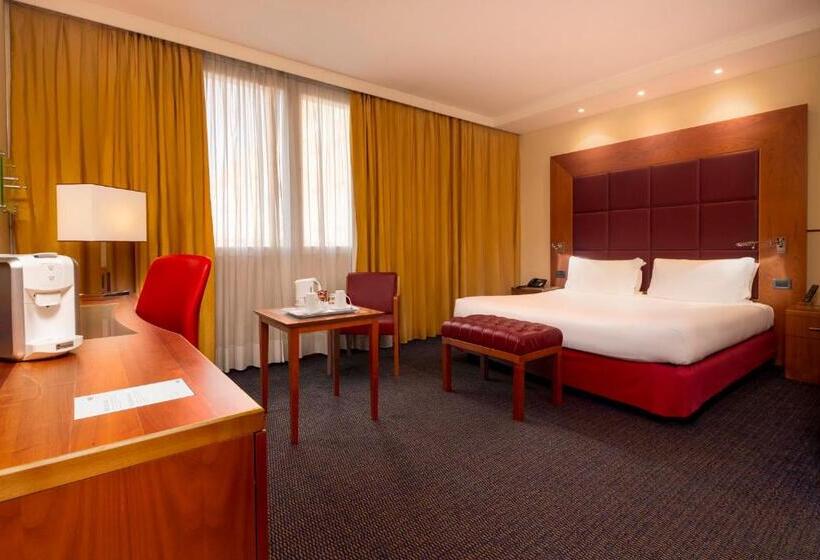 Отель Crowne Plaza Venice East, An Ihg