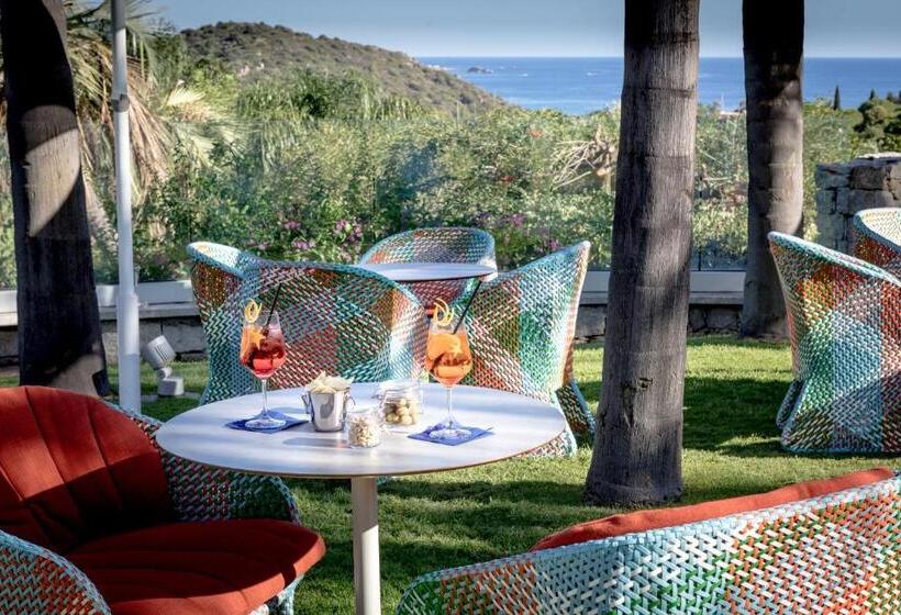 هتل Cruccùris Resort Adults Only