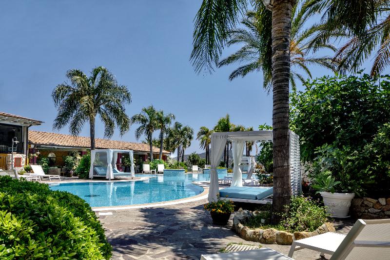 هتل Cruccùris Resort Adults Only