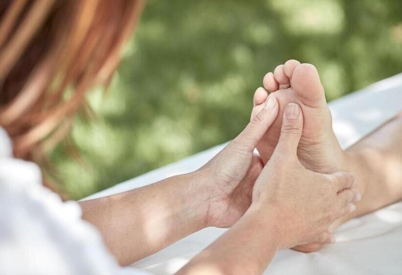 Elounda Palm Hotel & Suites