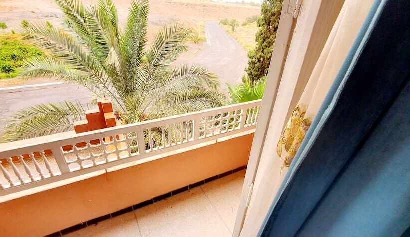 בית מלון כפרי Farah El Janoub