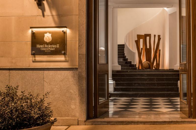 酒店 Federico Ii Central Palace