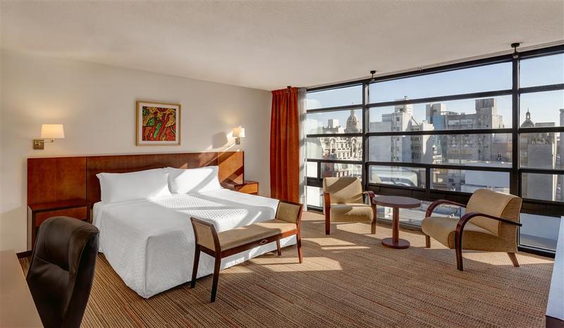 ホテル Four Points by Sheraton Montevideo