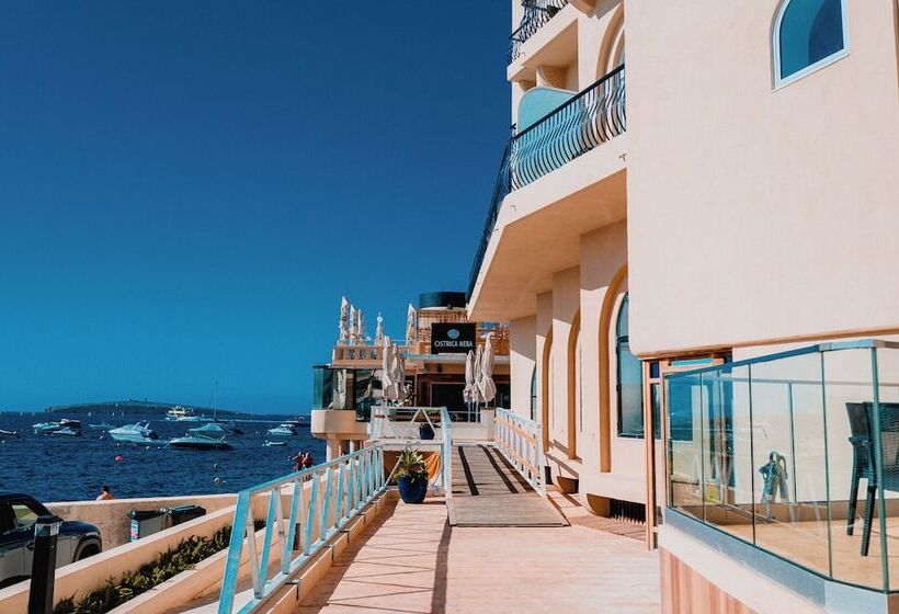 هتل Gillieru Harbour