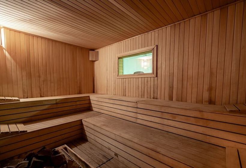 酒店 Golden Beach Resort & Spa