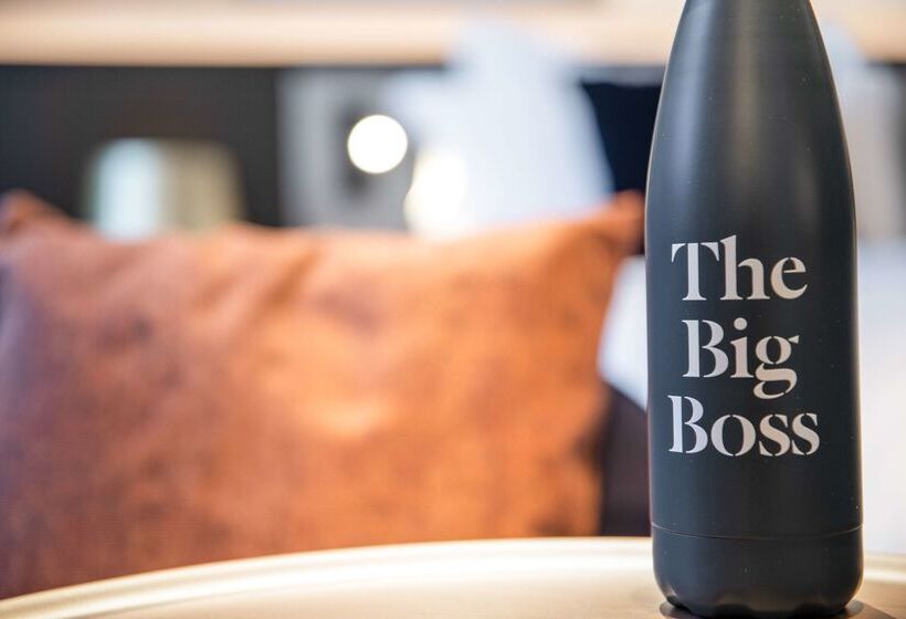 酒店 Golden Tulip Warszawa Centrum