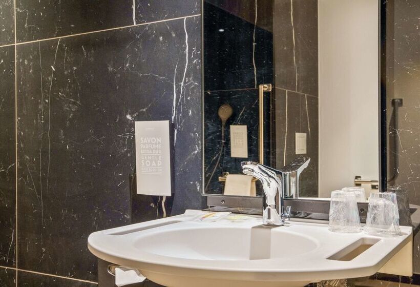 酒店 Golden Tulip Warszawa Centrum