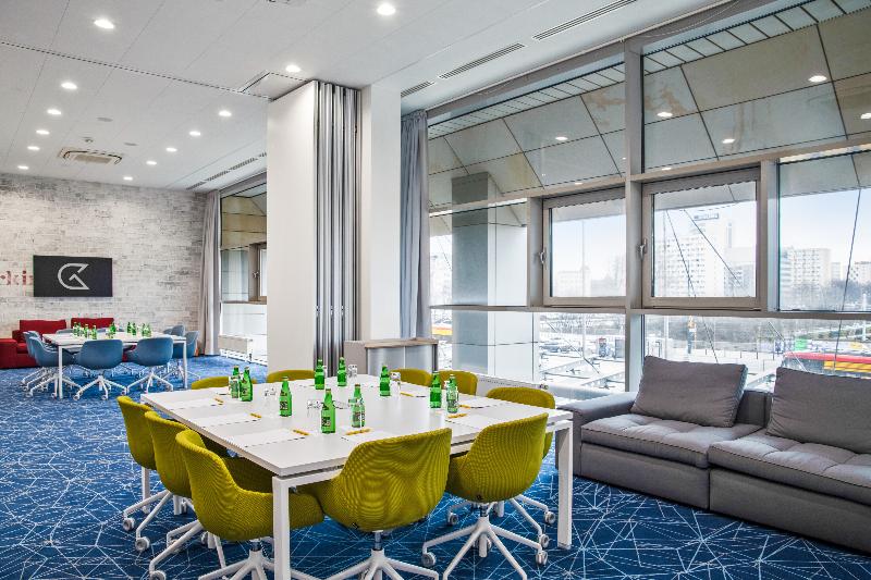 酒店 Golden Tulip Warszawa Centrum