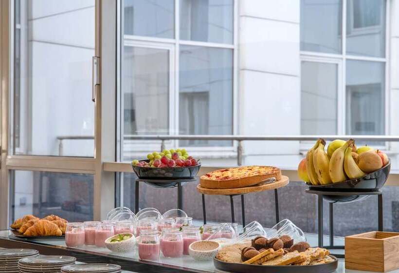 酒店 Golden Tulip Warszawa Centrum