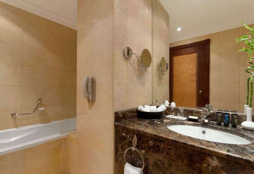 هتل Grand Regency Doha, Trademark Collection By Wyndham