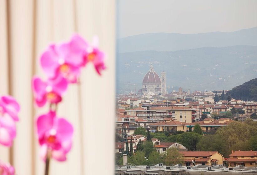 هتل Doubletree by Hilton Florence Metropole