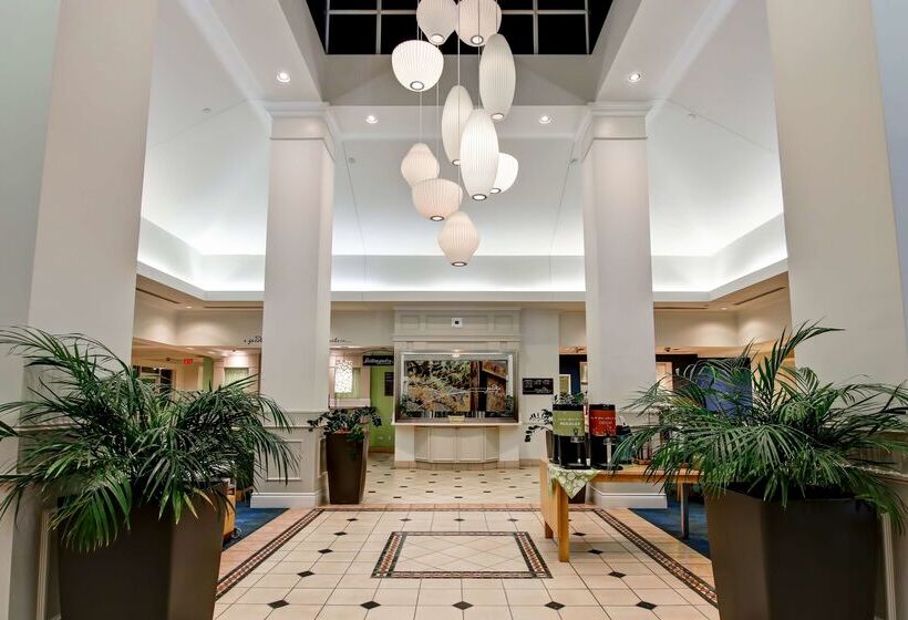 فندق Hilton Garden Inn Toronto Mississauga