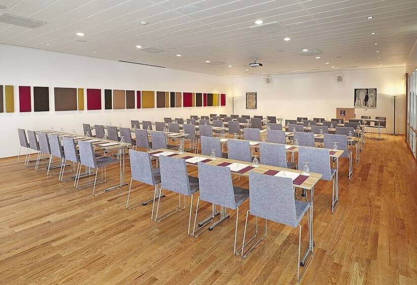 Hérað   Berjaya Iceland Hotels