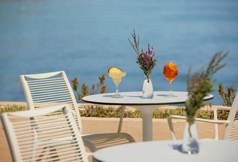 I Resort Beach Hotel & Spa