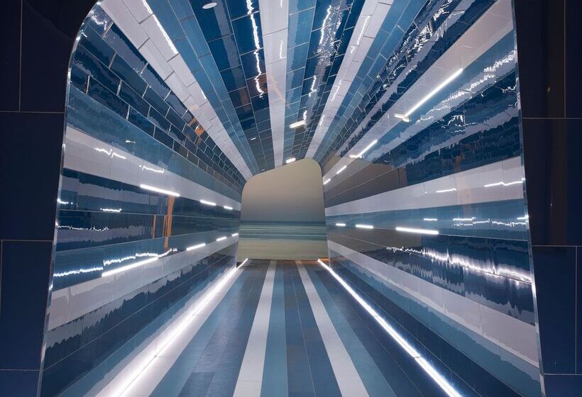 I Resort Beach Hotel & Spa