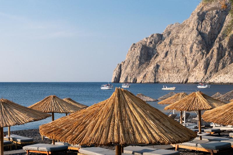 Отель Kamari Beach