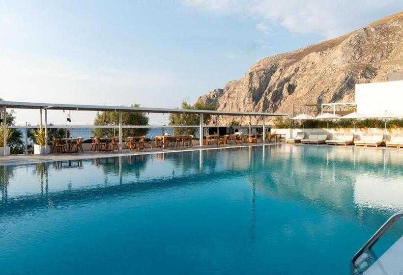 Отель Kamari Beach