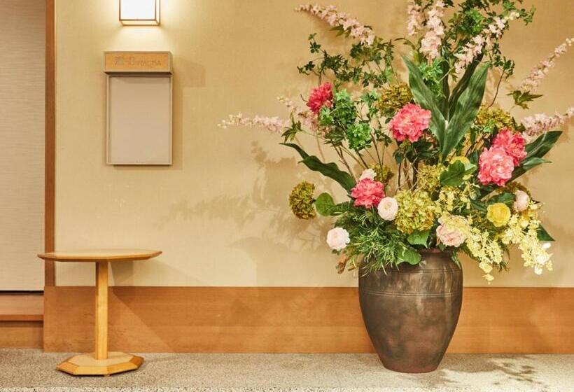 Отель Kansai Airport Washington