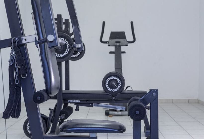 호텔 Mykonos Kosmoplaz Beach Resort