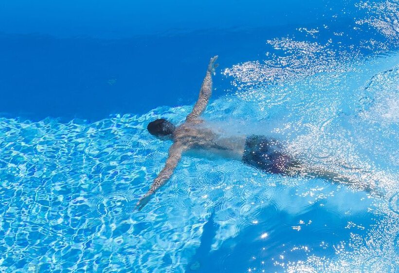 호텔 Mykonos Kosmoplaz Beach Resort