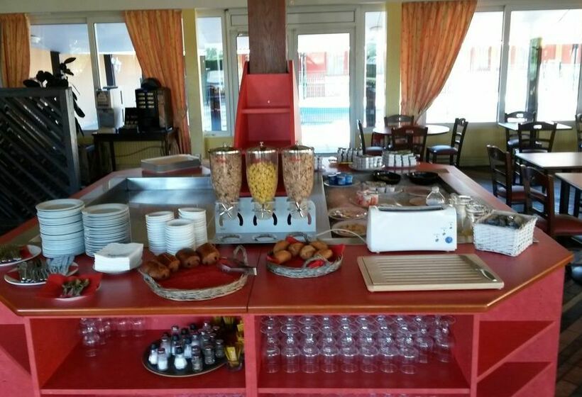 호텔 Hôtel & Résidence Nevers Nord / Varennes Vauzelles