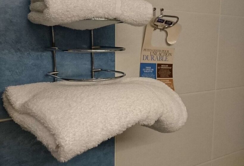 Отель Kyriad Toulouse Sud Roques