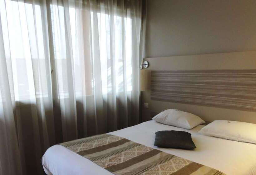 Отель Kyriad Toulouse Sud Roques