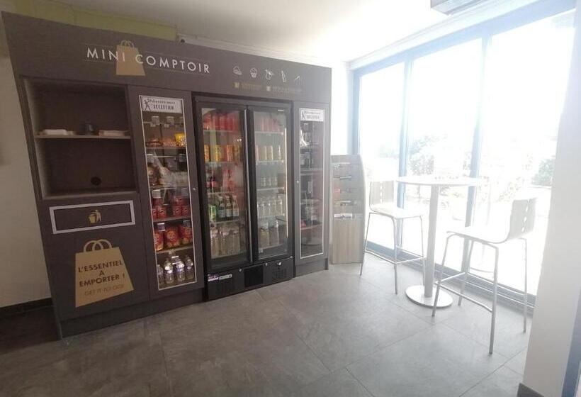 Отель Kyriad Toulouse Sud Roques