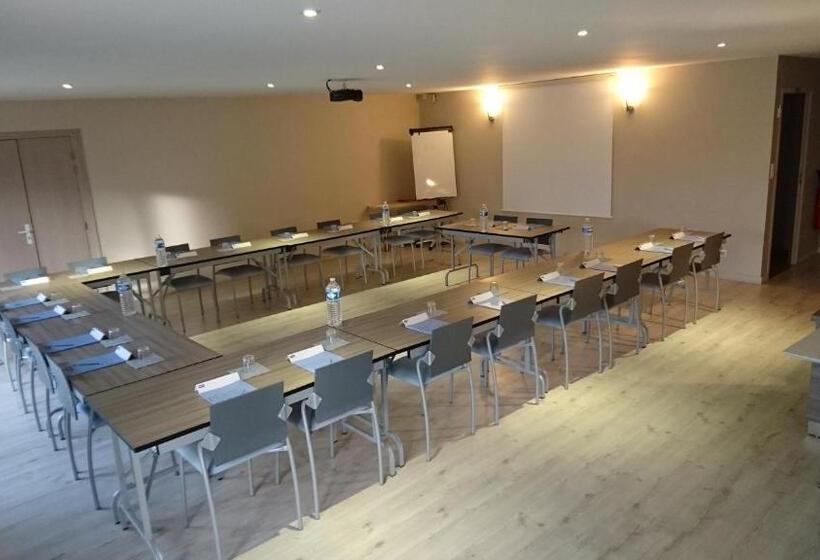 Отель Kyriad Toulouse Sud Roques