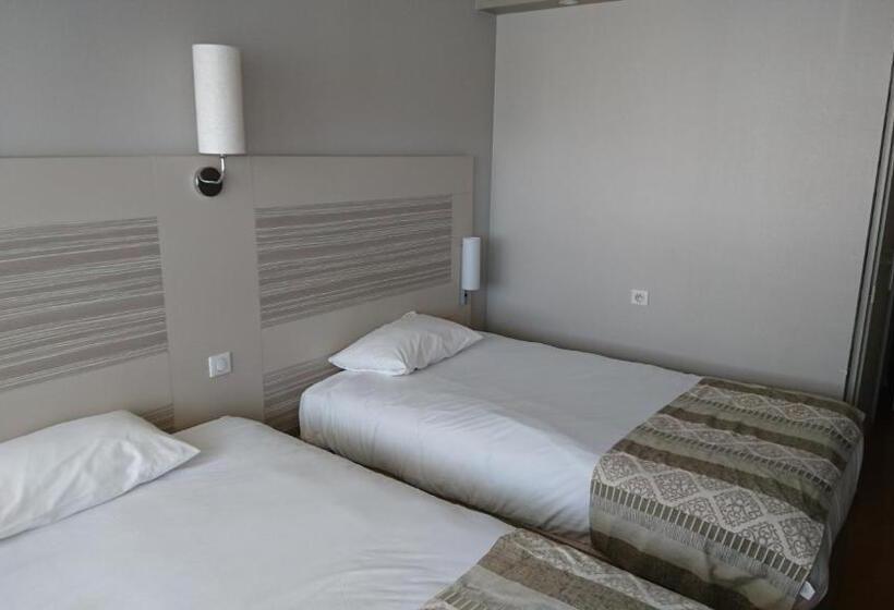 Отель Kyriad Toulouse Sud Roques