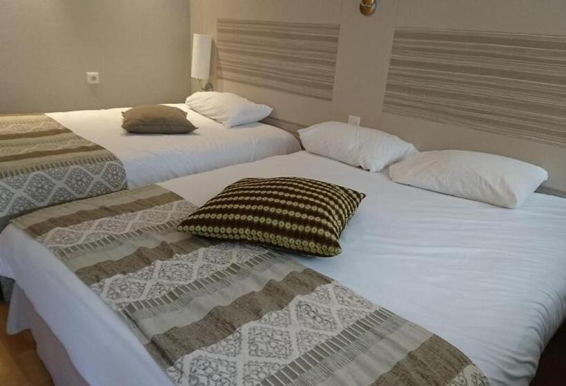 Отель Kyriad Toulouse Sud Roques