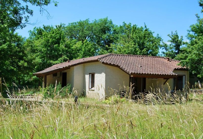 호텔 Lagrange Grand Bleu Vacances   Residence Les Ségalières