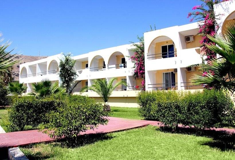 ホテル Lardos Bay