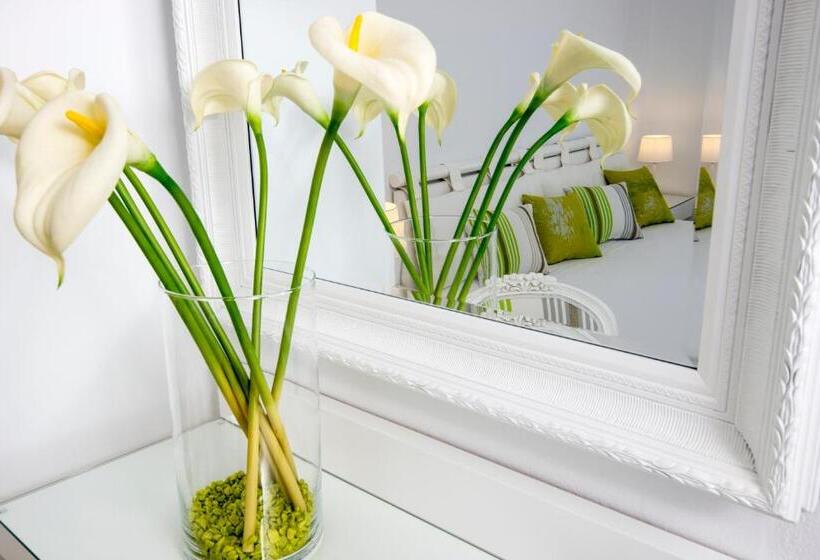 هتل Lofos Village