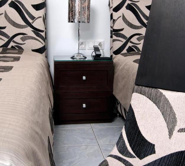 هتل Lofos Village