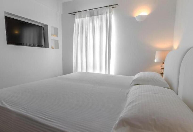 هتل Lofos Village