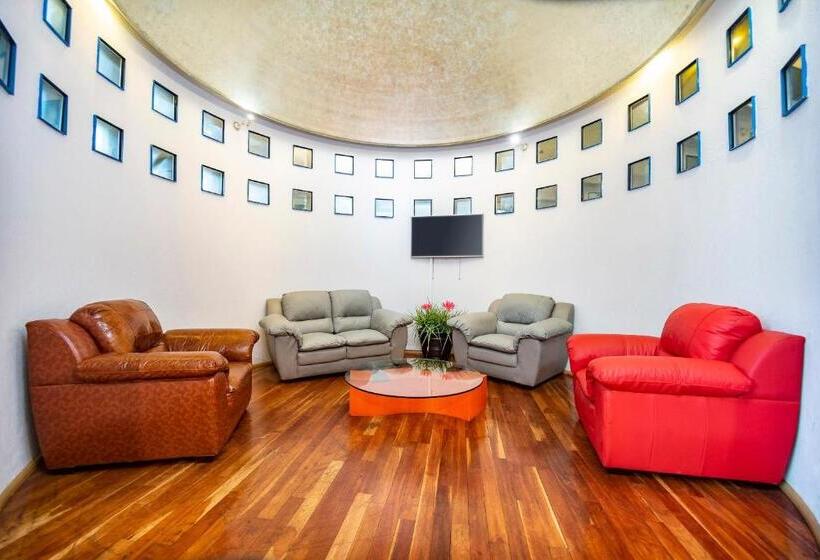 هتل Mandarin Carton