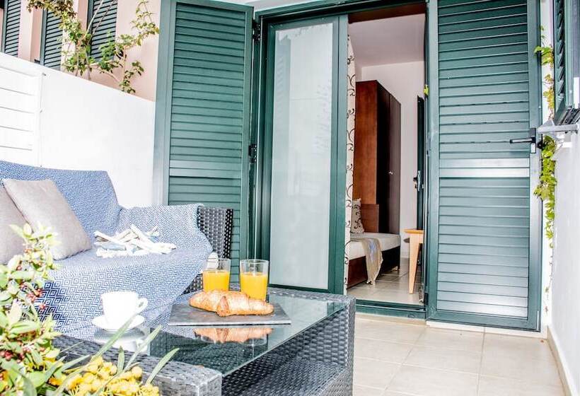 בית מלון כפרי Marigianna Apartments