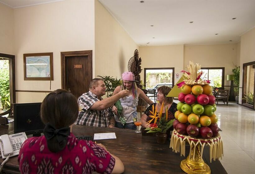 בית מלון כפרי Mentari Sanur