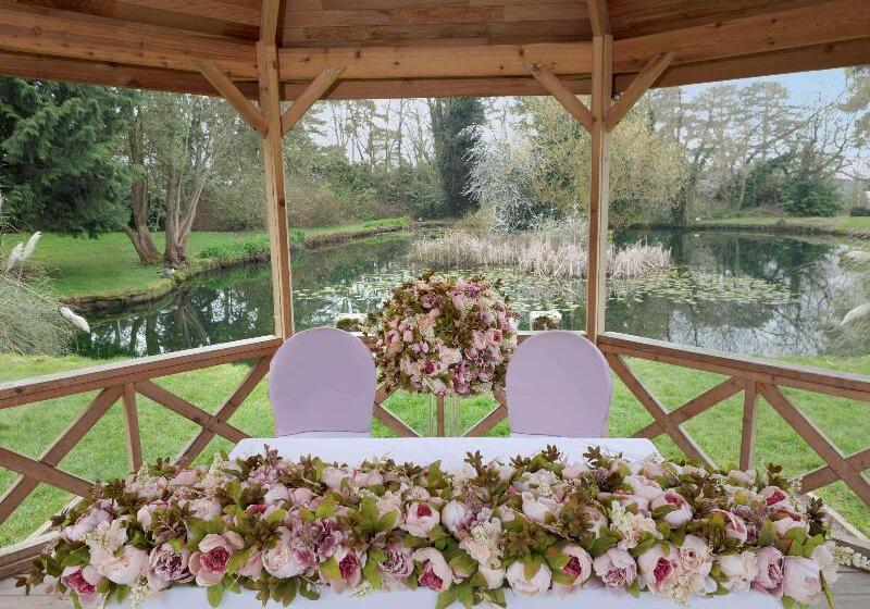 Albrighton Hall Hotel And Spa, A Member Of Radisson Individuals