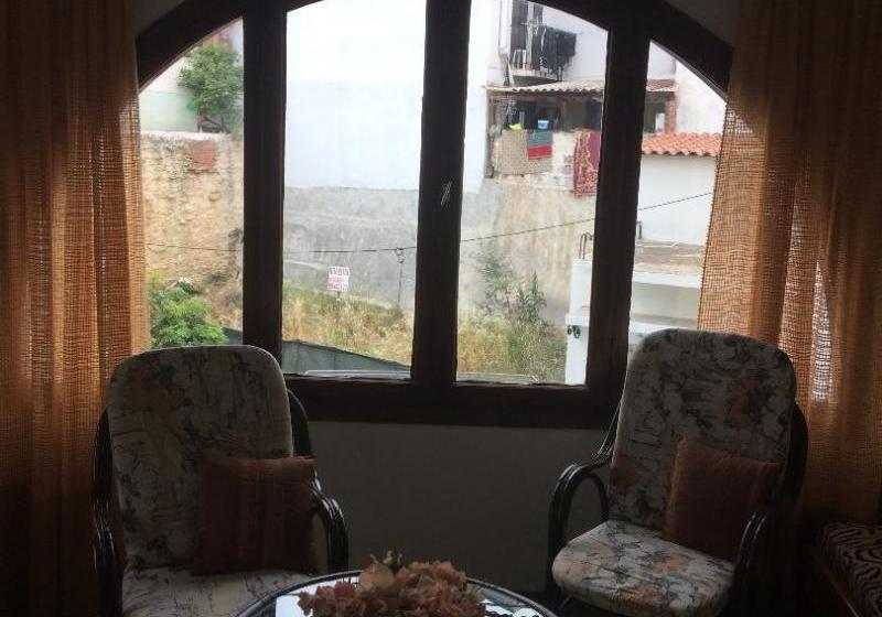 호텔 Pettite Morfo