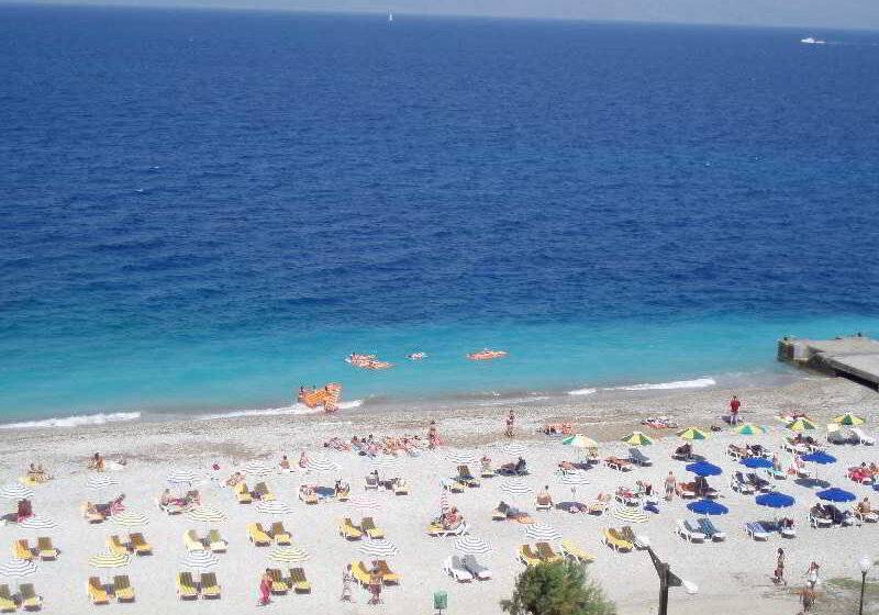 בית מלון כפרי Nafsika