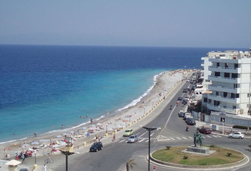 בית מלון כפרי Nafsika