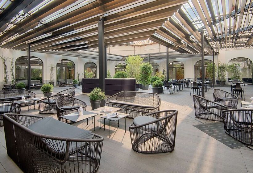 فندق NH Collection Torino Santo Stefano