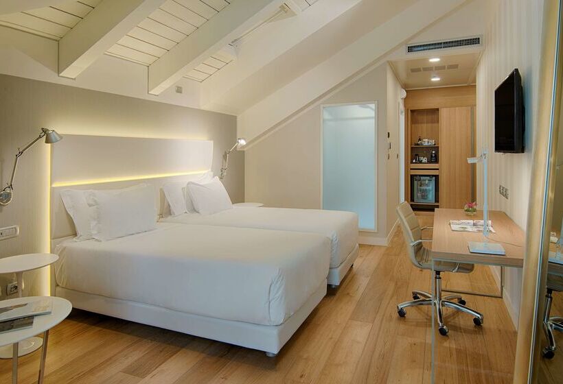 فندق NH Collection Torino Santo Stefano
