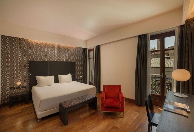 فندق NH Collection Torino Santo Stefano