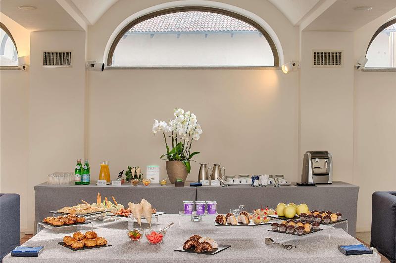 فندق NH Collection Torino Santo Stefano