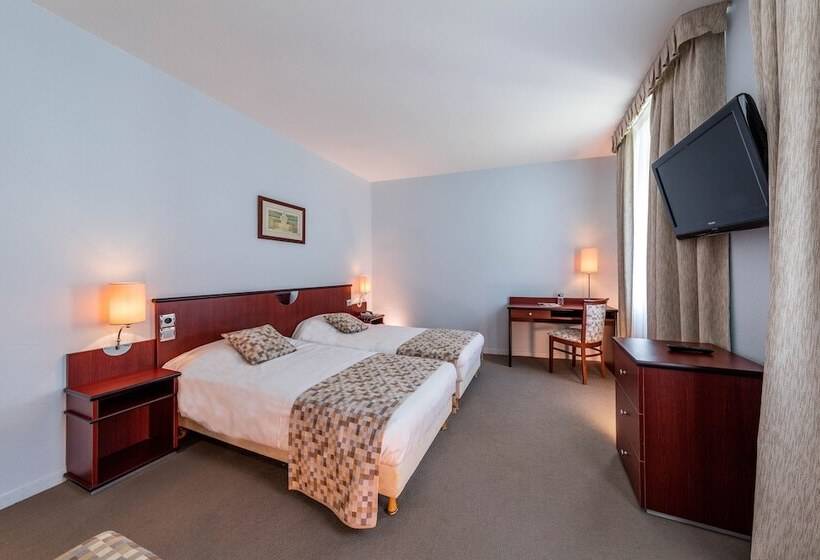 Noemys Neris Montlucon   Hotel Restaurant