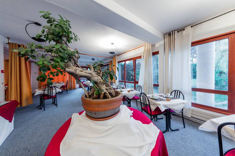 فندق Noemys Viviersdulac